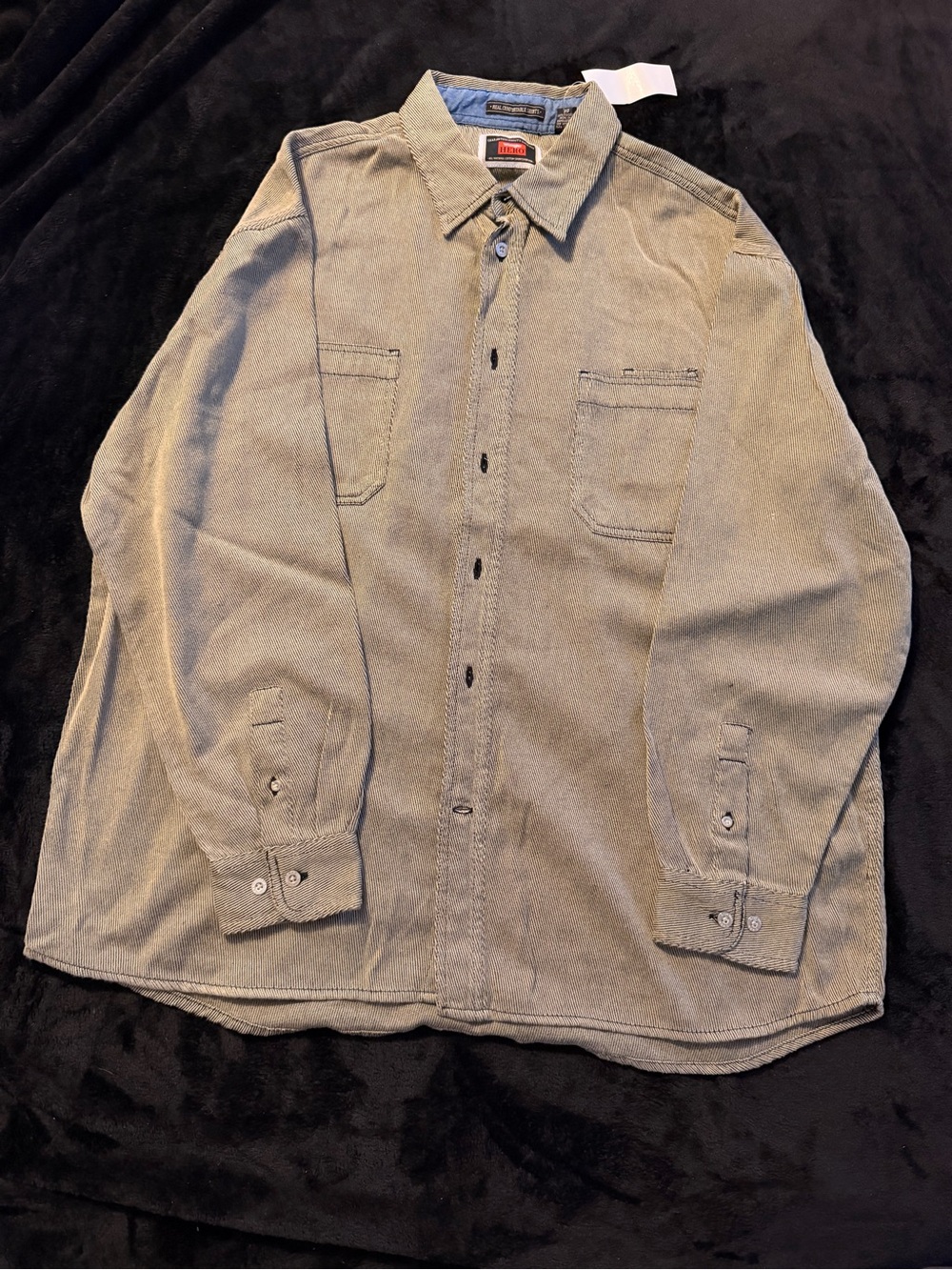 Wrangler HERO Corduroy Button-Up Shirt in Olive